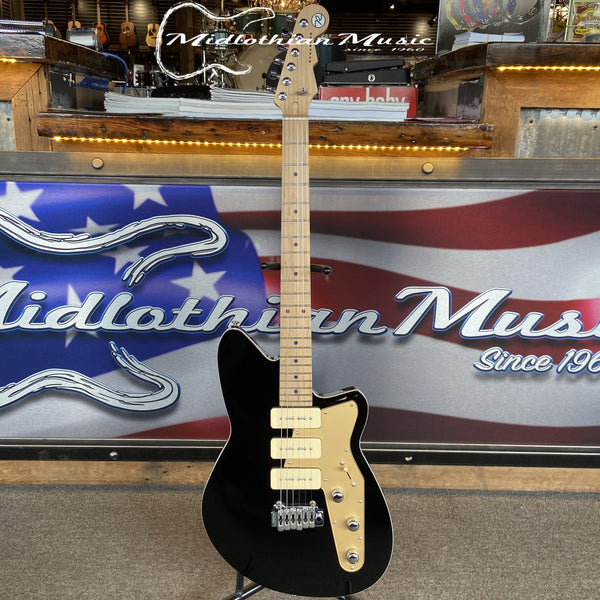 Reverend Jetstream 390 - Solidbody Electric Guitar - Midnight Black Gloss Finish w/Gold Pickguard