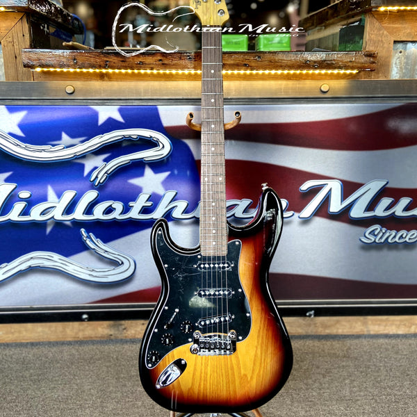 G&L Tribute Legacy - Left-Handed Electric Guitar - 3-Tone Sunburst Gloss Finish