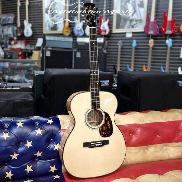 Larrivee OM-09 Silver Oak Custom 6-String Acoustic Guitar w/Case - Natural Gloss Finish (139382)