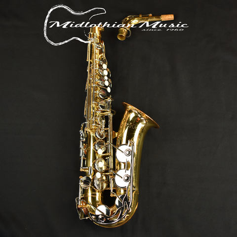 Vito Alto Saxophone (Made in Japan) Pre-Owned w/Case #503566 - Very Good Condition